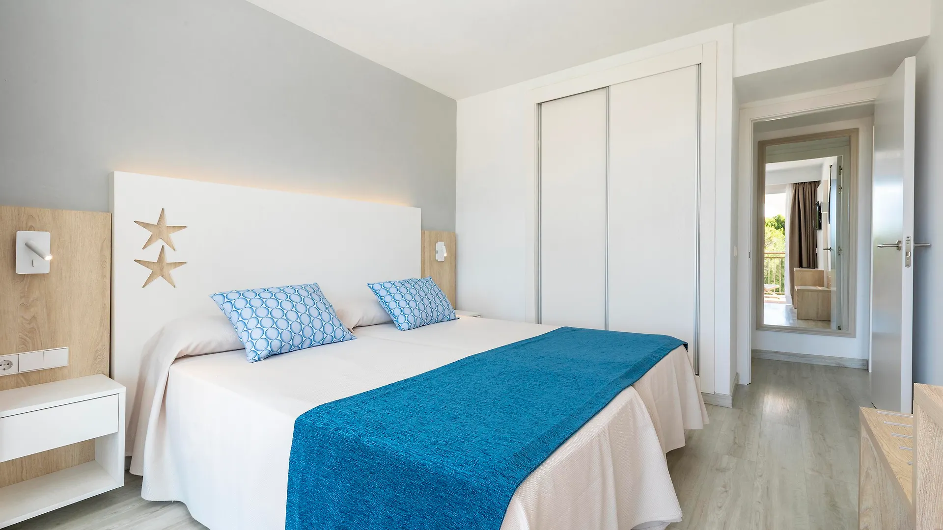 Aparthotel Apartamentos Cala D'Or Playa