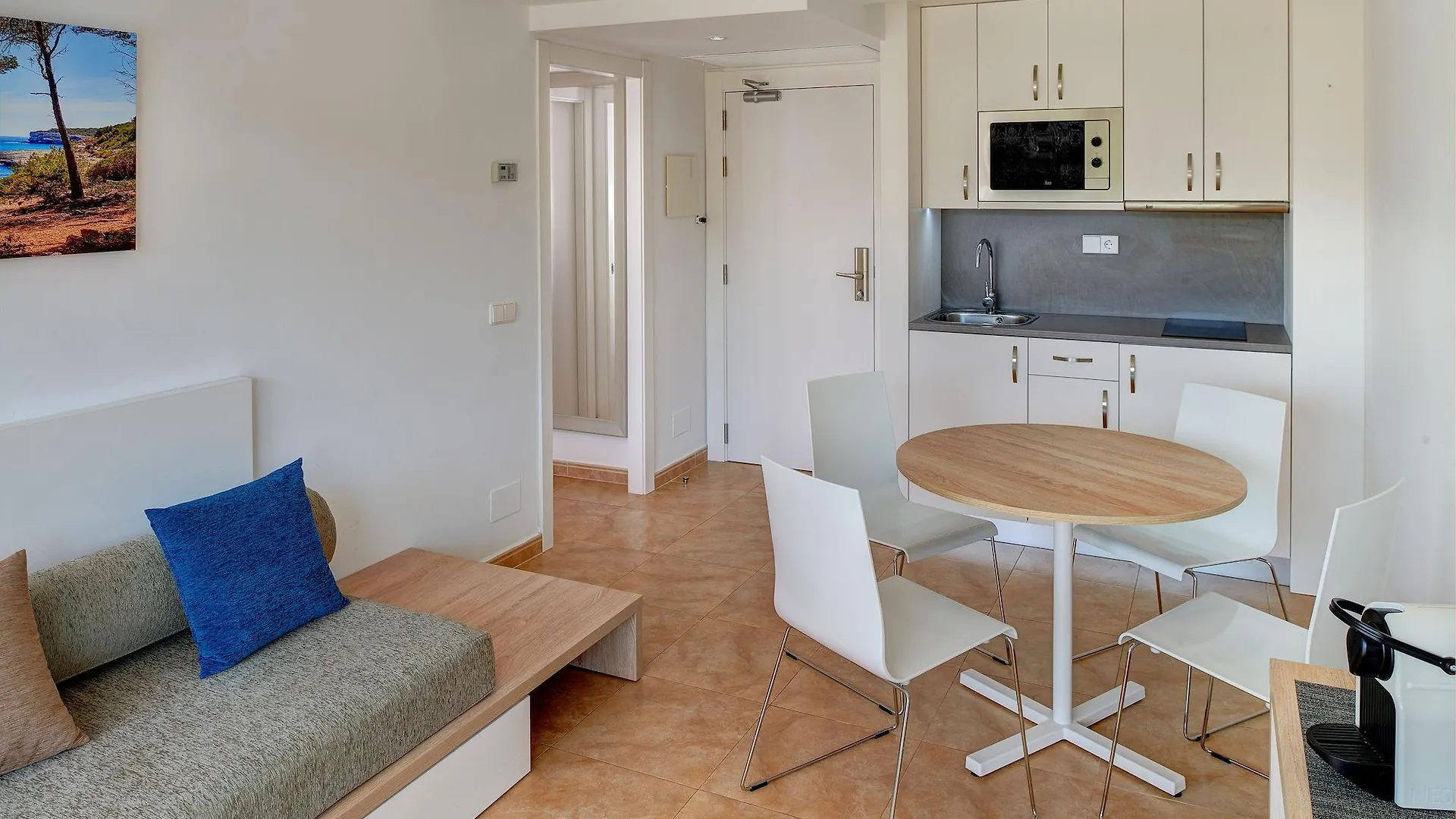 Apartamentos Cala D'Or Playa Spain