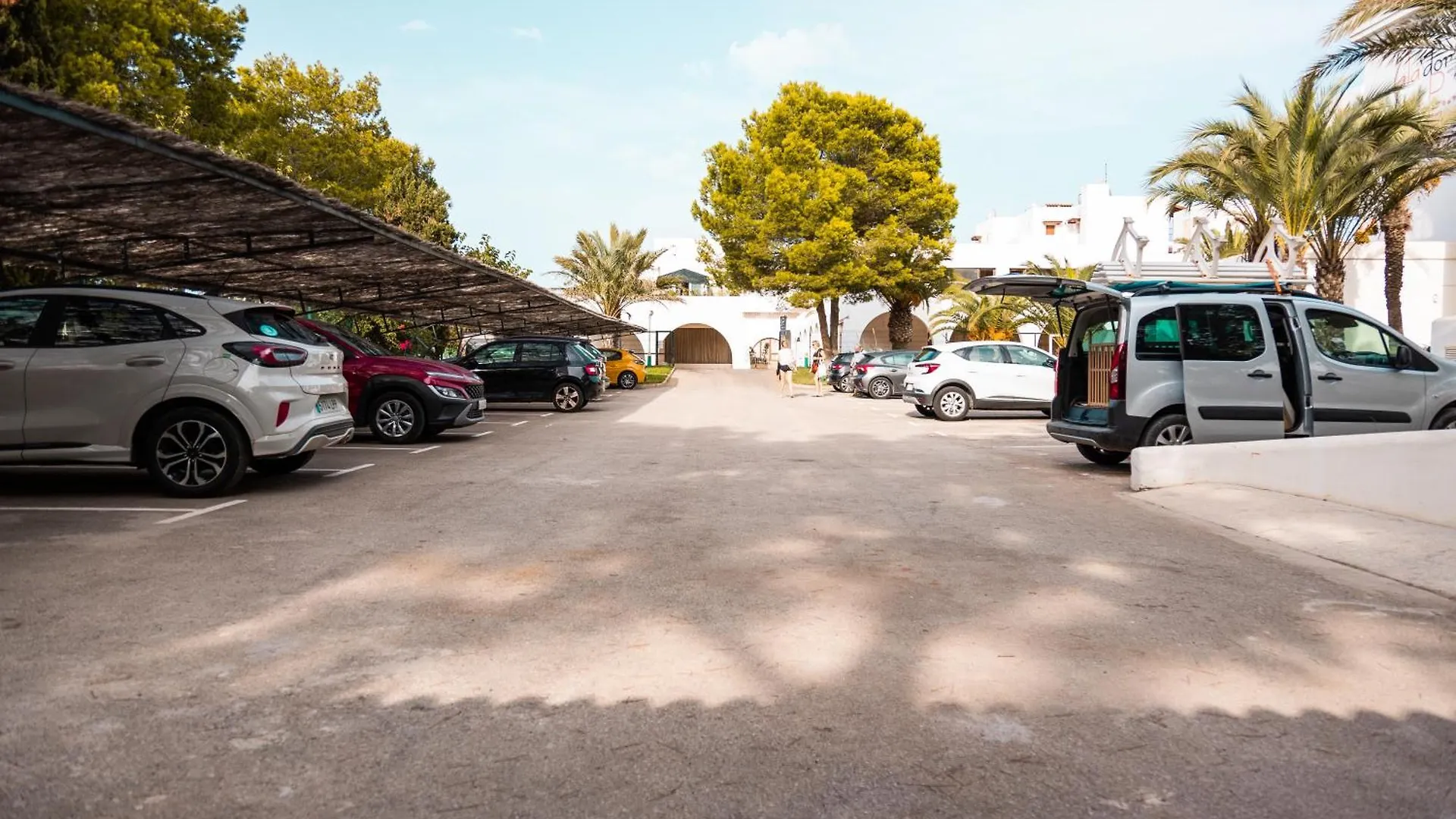 *** Apartahotel Apartamentos Cala d'Or Playa España